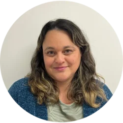 Claudia Valenzuela(1)